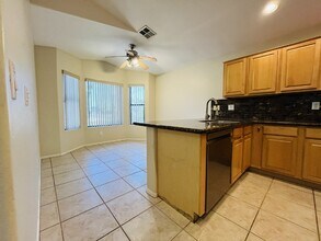 17802 N 41st Pl in Phoenix, AZ - Building Photo - Building Photo