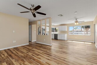 18019 Avonsdale Cir in Port Charlotte, FL - Building Photo - Building Photo