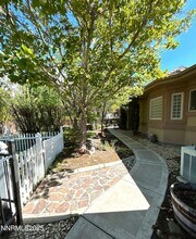 3140 Scarlet Oaks Ct in Sparks, NV - Building Photo - Building Photo