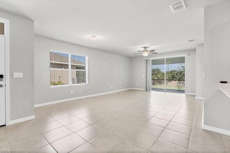 20575 Plumwood Lp in North Fort Myers, FL - Building Photo - Building Photo