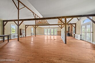 525 Cooper Rd in Red Bank, NJ - Building Photo - Building Photo