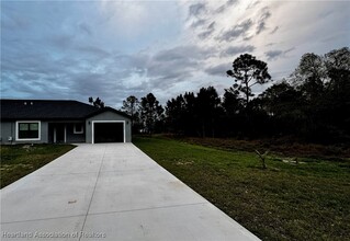 7002 Schumacher Rd in Sebring, FL - Building Photo - Building Photo