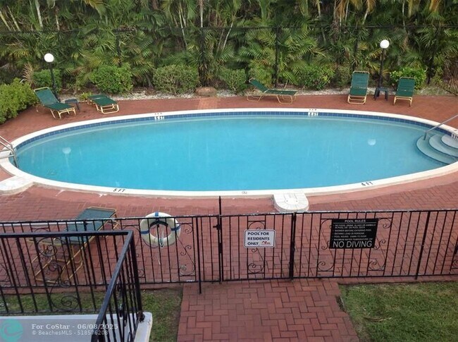 1431-1414 S 14th Ave in Hollywood, FL - Building Photo - Building Photo