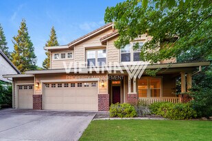 4521 Pheasant Ln in Rocklin, CA - Building Photo