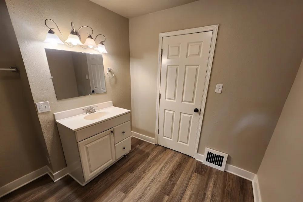 3985 S Lenox Pl in Milwaukee, WI - Building Photo