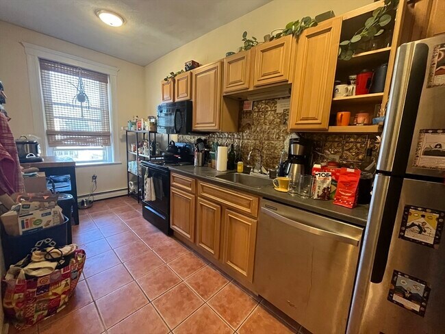 property at 12 Ransom Rd