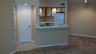 4658 Commander Dr in Orlando, FL - Building Photo