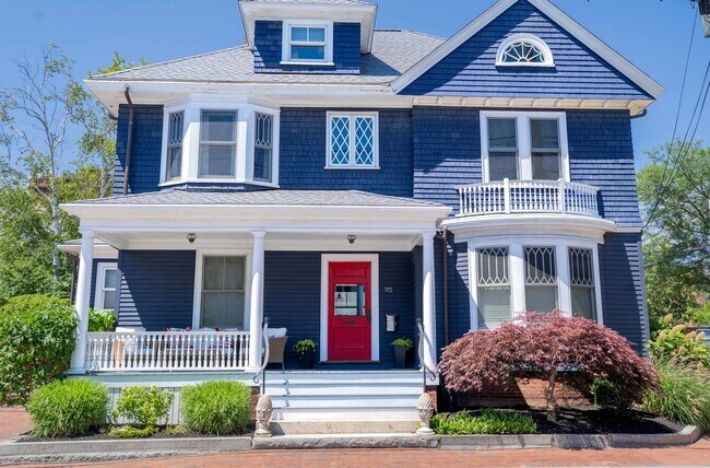 115 Court St in Portsmouth, NH - Building Photo - Building Photo