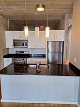 630 N Franklin St, Unit 805 in Chicago, IL - Building Photo - Building Photo