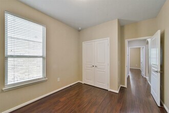 13515 Smith Lake Ln in Houston, TX - Building Photo - Building Photo