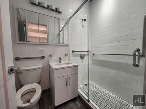 EAST 57 STREET, Unit PHA in New York, NY - Building Photo - Building Photo