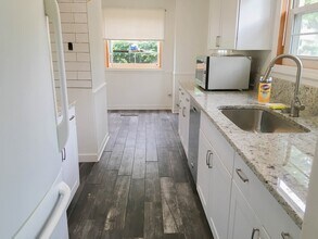 817 Goodwin Dr in Park Ridge, IL - Building Photo - Building Photo