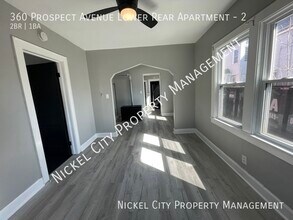 360 Prospect Ave in Buffalo, NY - Building Photo - Building Photo