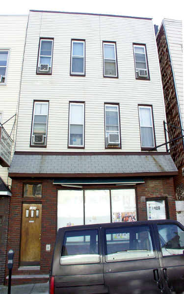 1908 Bergenline Ave in Union City, NJ - Building Photo - Building Photo