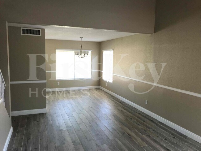 3622 W Cielo Grande, Unit 416 in Glendale, AZ - Building Photo - Building Photo