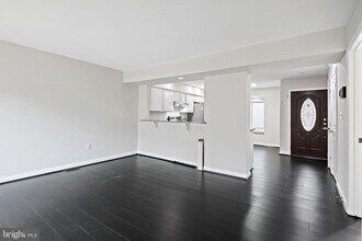 9473 Clocktower Ln in Columbia, MD - Building Photo - Building Photo