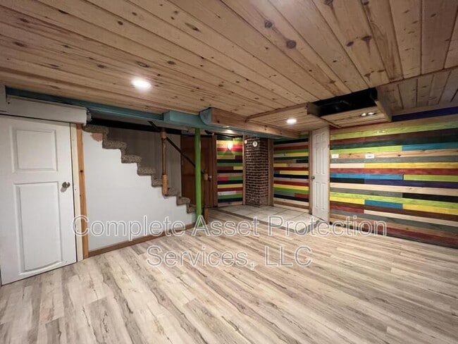 33 Indian Trail in Merrillville, IN - Building Photo - Building Photo