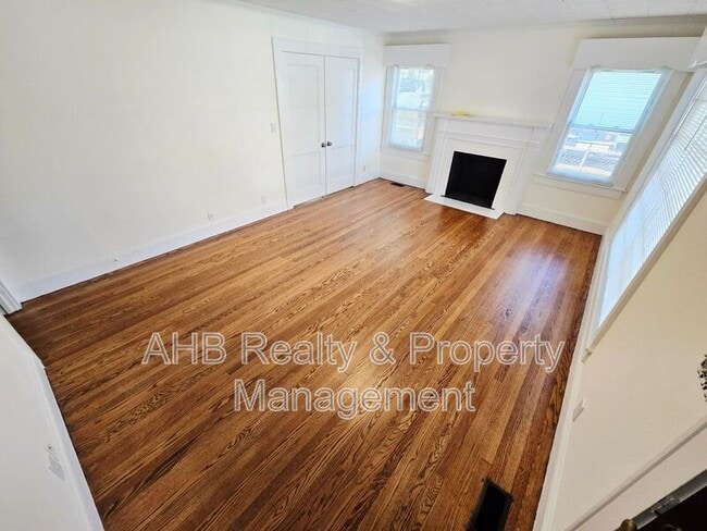 621 Grace Ave in Burlington, NC - Building Photo - Building Photo