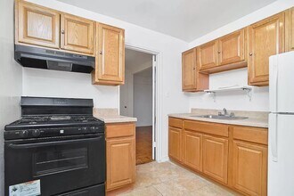 310 Lenox Rd in Brooklyn, NY - Building Photo - Building Photo