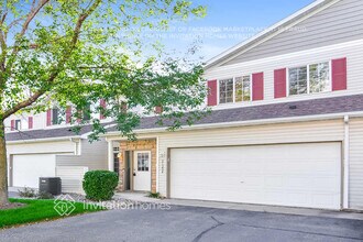 21204 Morgan Dr N in Forest Lake, MN - Building Photo - Building Photo