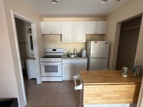 626 Josephine Parker Rd, Unit 1 in Key West, FL - Foto de edificio - Building Photo