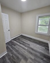 87 Garfield Ave in Paterson, NJ - Building Photo - Building Photo
