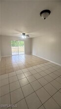 4622 Douglas Ln in Lehigh Acres, FL - Building Photo - Building Photo