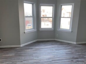 84-32 109th Ave in Queens, NY - Building Photo - Building Photo