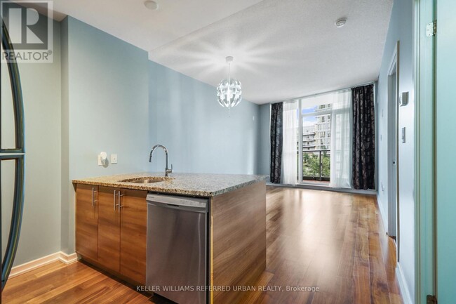 70-270 Forest Manor Rd