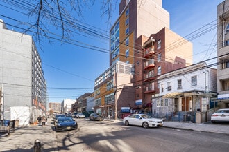 13308 41st Ave in Flushing, NY - Building Photo - Building Photo