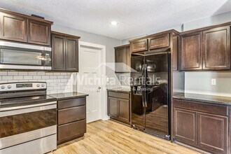 12817 E Zimmerly St in Wichita, KS - Building Photo - Building Photo