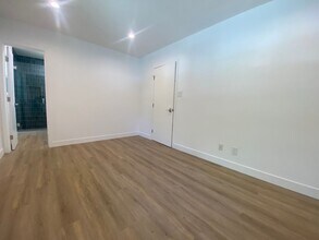 438 Arden Ave-Unit -APT B in Glendale, CA - Building Photo - Building Photo