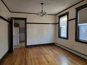 21 Stellman Rd, Unit #3 in Boston, MA - Foto de edificio - Building Photo