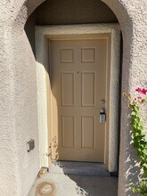 8048 Aztec Basin Ave in Las Vegas, NV - Building Photo - Building Photo