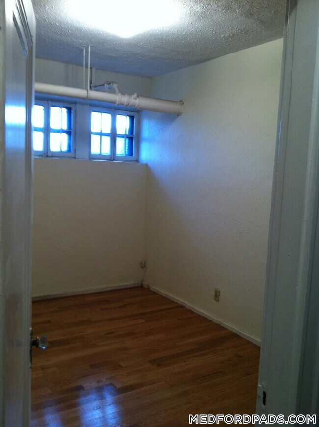 63 Fellsway W in Medford, MA - Building Photo - Building Photo