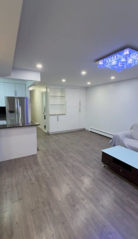 property at 45-36-4204 204th St