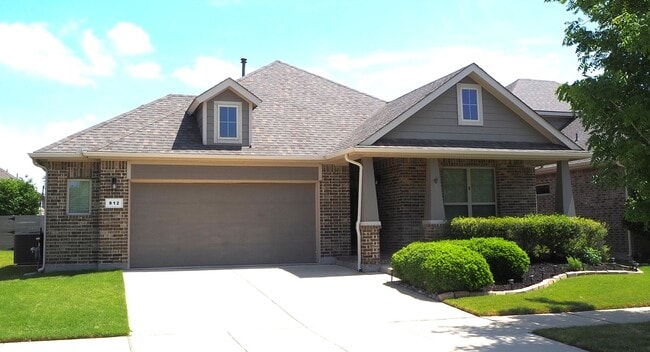 property at 812 Dove Cv