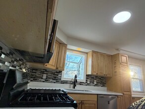 11401 W 78th Ct in Saint John, IN - Foto de edificio - Building Photo