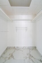 720 Collins Ave in Miami Beach, FL - Building Photo - Building Photo