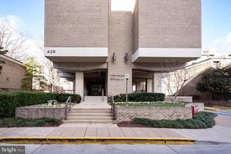 429 N St SW in Washington, DC - Building Photo - Building Photo