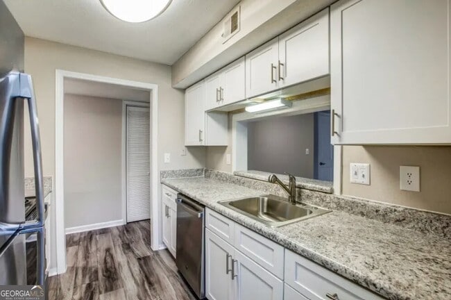 2845 Holcomb Bridge Rd in Alpharetta, GA - Building Photo - Building Photo