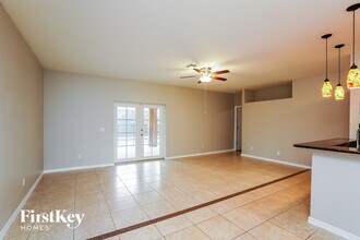 806 Anza Ave in Lehigh Acres, FL - Foto de edificio - Building Photo