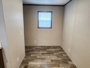 543 Iowa in Belleville, MI - Building Photo - Building Photo