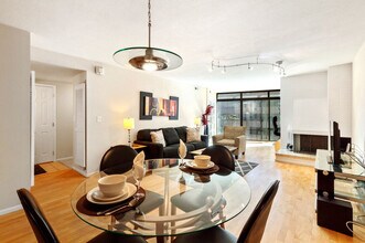 22 Larimer St, Unit SI ID1508532P in Denver, CO - Building Photo - Building Photo