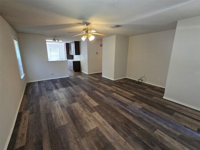 829 Satellite View, Unit #C in Round Rock, TX - Building Photo - Building Photo