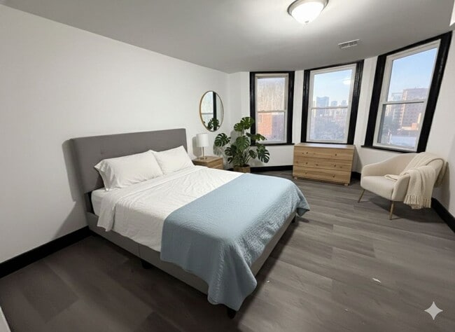 property at 910 S 18th St