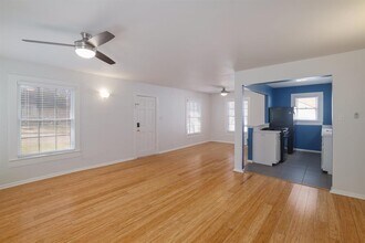 1504 Juliet St in Austin, TX - Building Photo - Building Photo