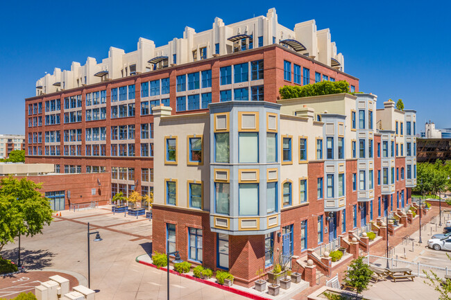 The Lofts at Orchidhouse in Tempe, AZ - Building Photo - Building Photo