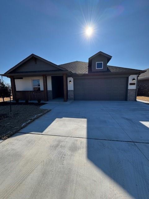 611 N 1st St in Guthrie, OK - Building Photo