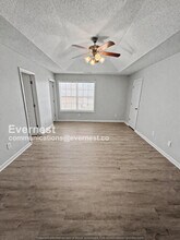 8635 Thomas Ln in Riverdale, GA - Building Photo - Building Photo